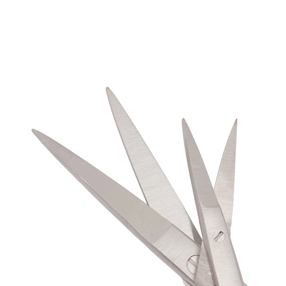Forbici chirurgiche dritte in  - Medical Scissors recensione e prezzo